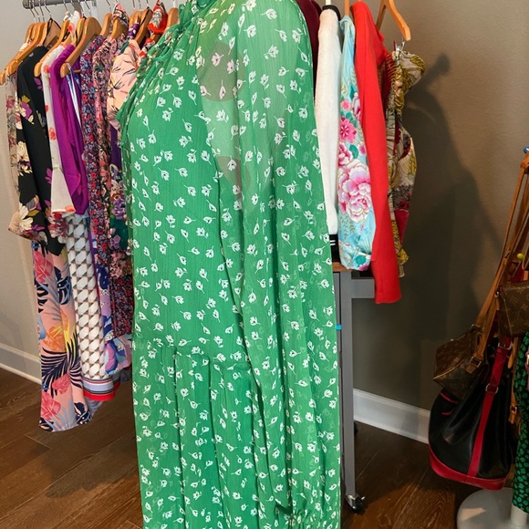 ❌SOLD❌Romantic Floral Chiffon Dress Balloon Sleeve - Picture 8 of 16